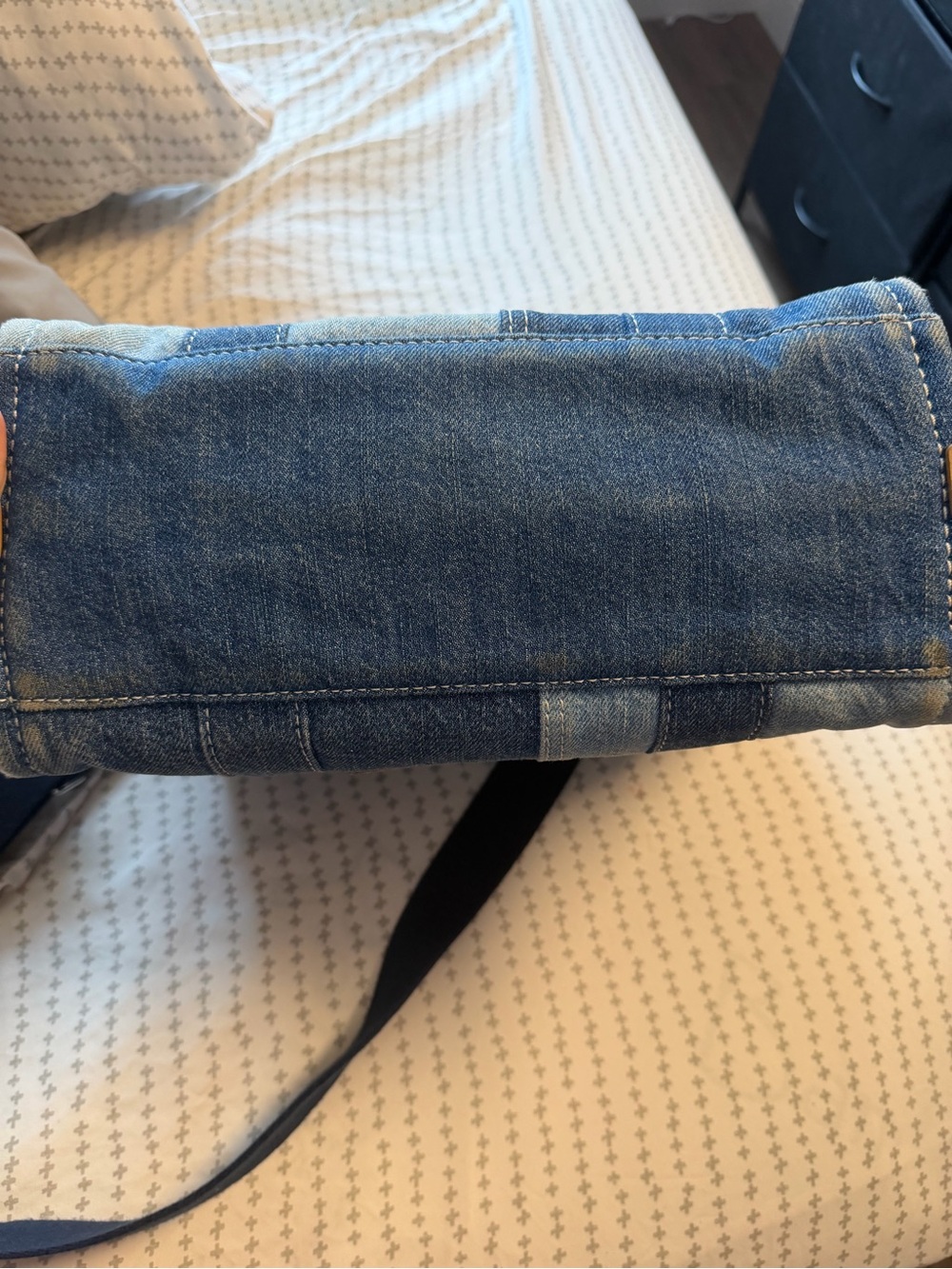 Marc Jacobs Two-Tone Denim The Tote Bag - Blue - Picture 4 of 4